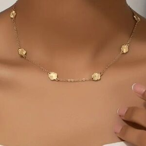 Luxury Five Leaf Clover 14K Plated Stainless Steel Daisy Flower Pendant …